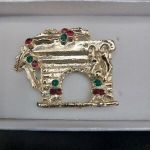 Vintage Christmas Fireplace W/Rhinestones Brooch Pin, Silvertone With Golden Hue